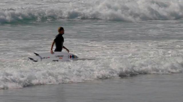 Mick-Fanning-D-Bah