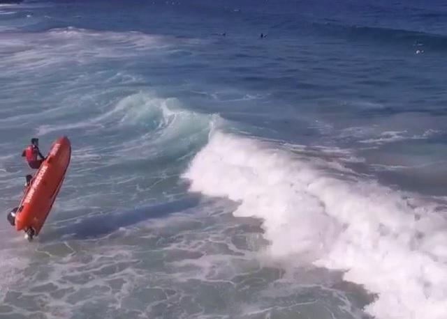 rescue-squads-capsized